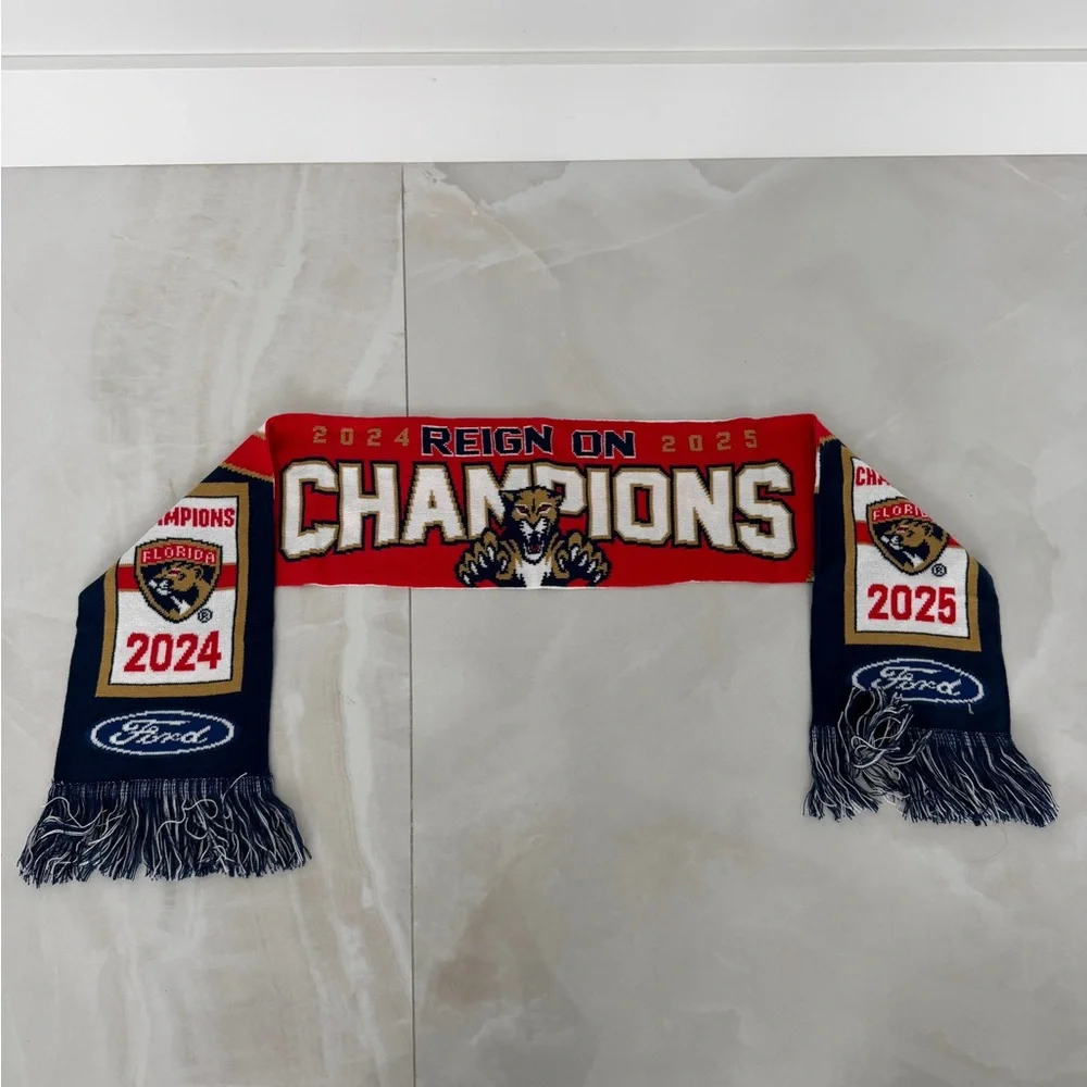 Newest in Package Florida Panthers 2024/25 Stanley Cup Champs REIGN ON NHL Scarf